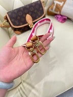 Louis Vuitton Diane 24*15*9 M46049