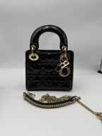 Dior 17 x 15 x 7 centimeters M0505OVRBM900