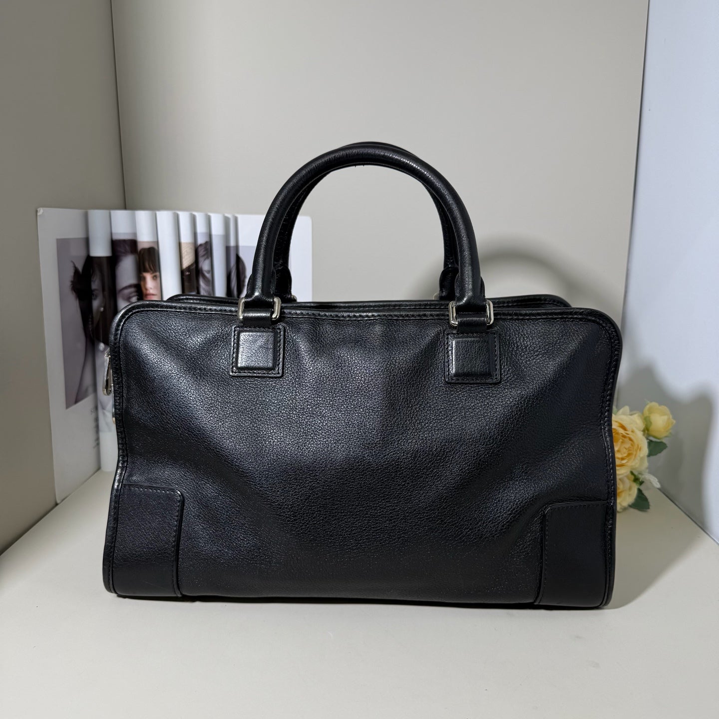 Loewe Black