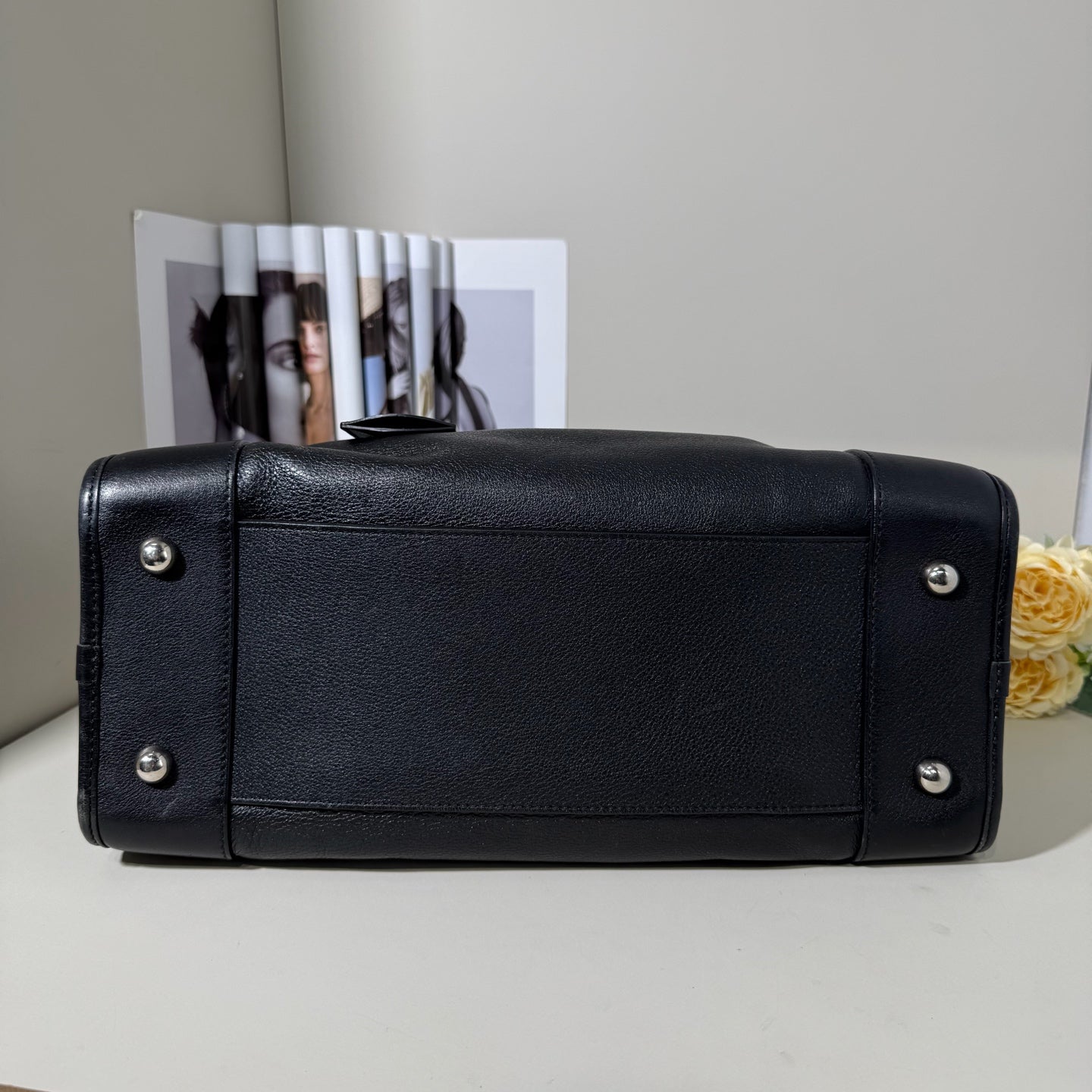 Loewe Black