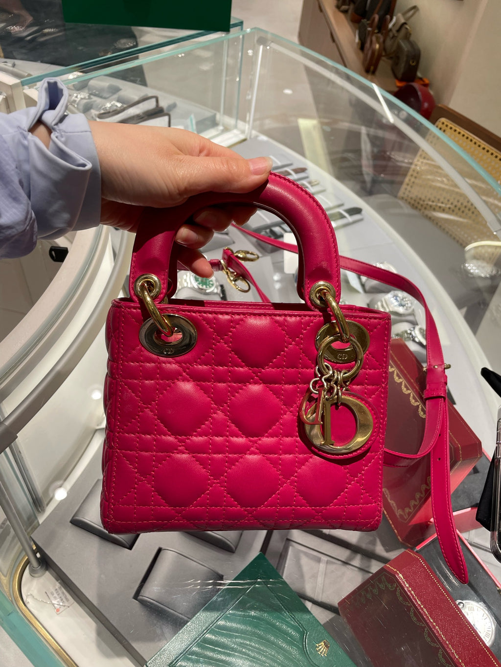 Dior