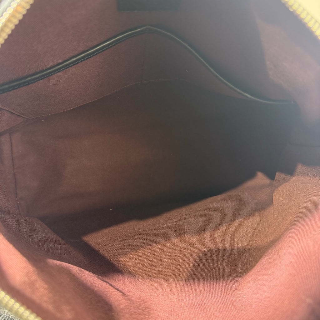 Louis Vuitton Messenger Bag