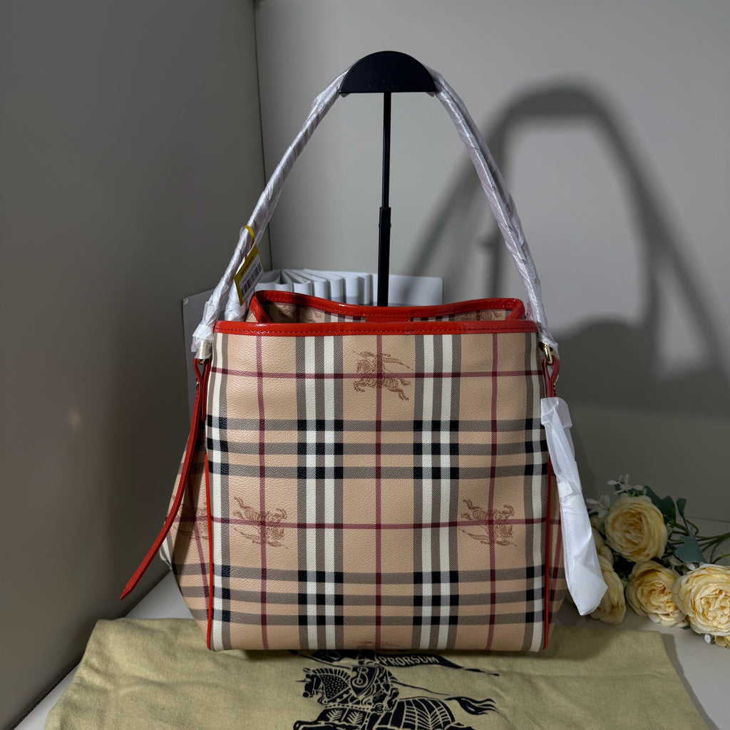 Burberry Tote