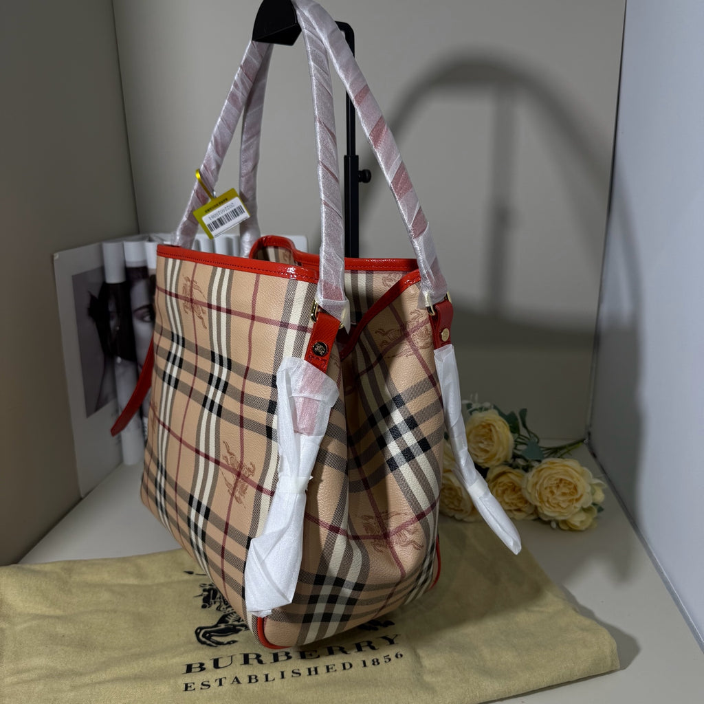 Burberry Tote