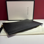 Gucci GG Marmont Collection Leather Black Clutch 30.5 cm (width) x 21 cm (height) x 1.5 cm (depth) 475317 DJ20T 1000