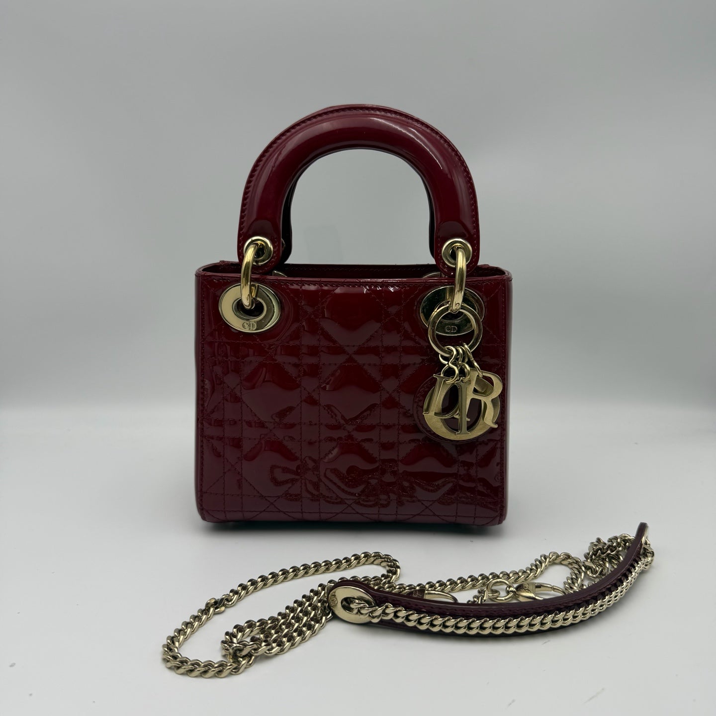 Dior Leather 17 cm x 15 cm x 7 cm M0505OWCB_M323