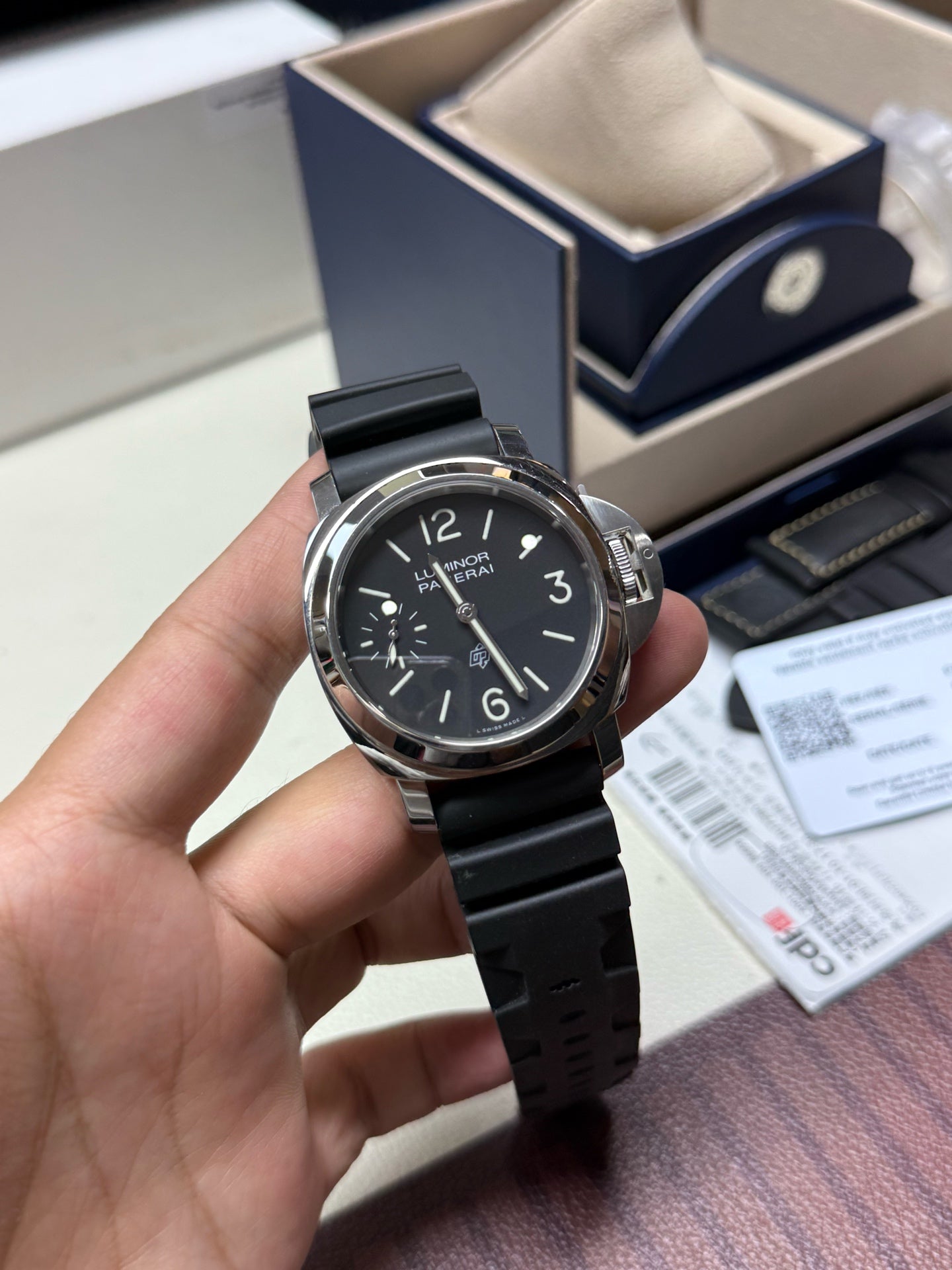 Panerai LUMINOR Luminor Mechanical watch 44mm PAM01084