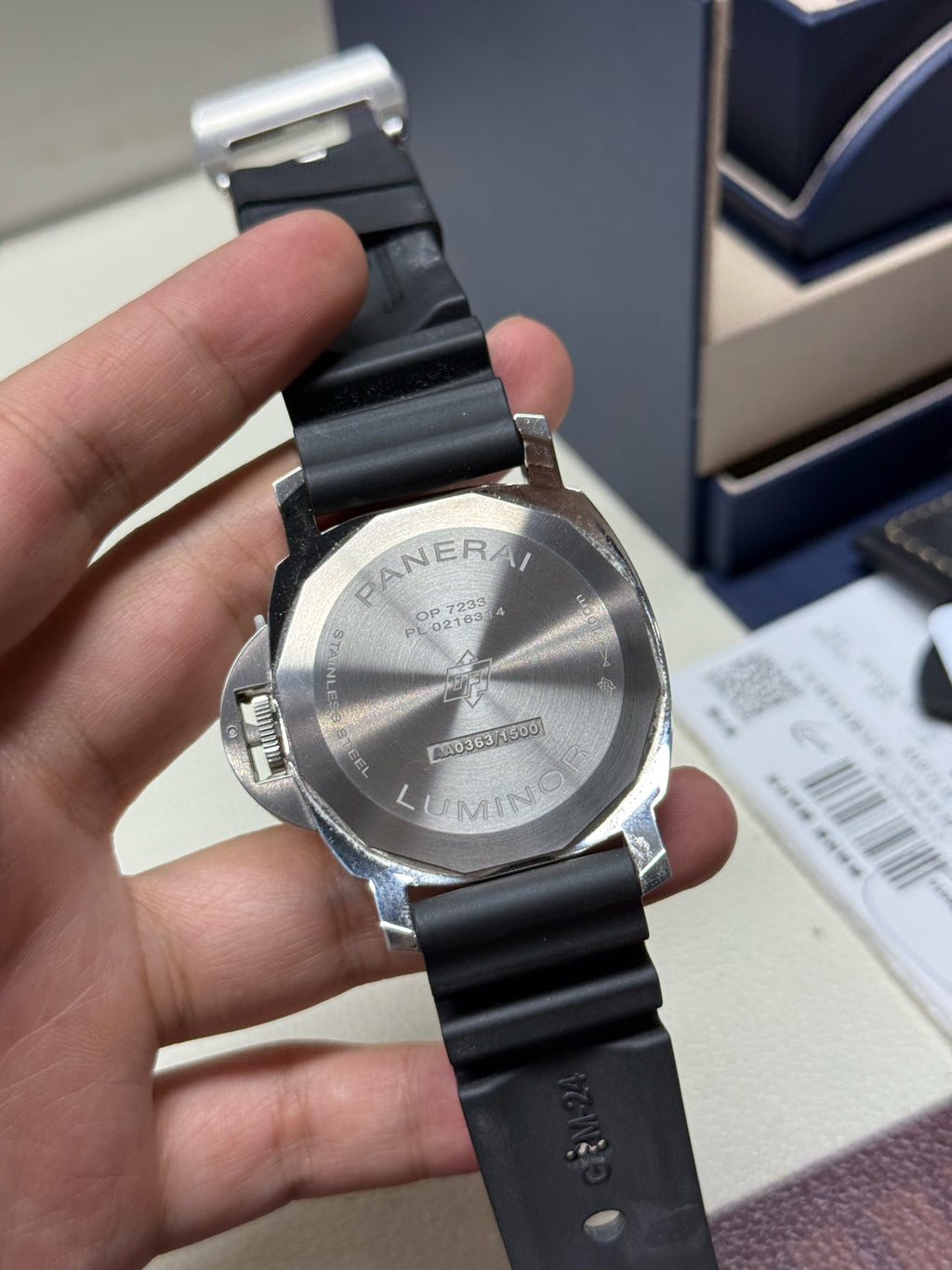 Panerai LUMINOR Luminor Mechanical watch 44mm PAM01084