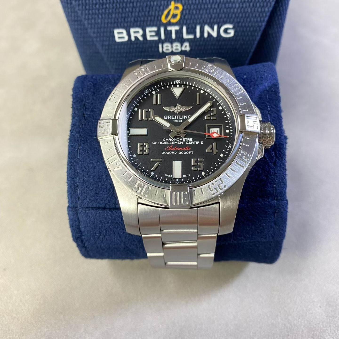 Breitling Avenger Series Automatic (self-winding) watch 45 MM A1733010_BA05_147A