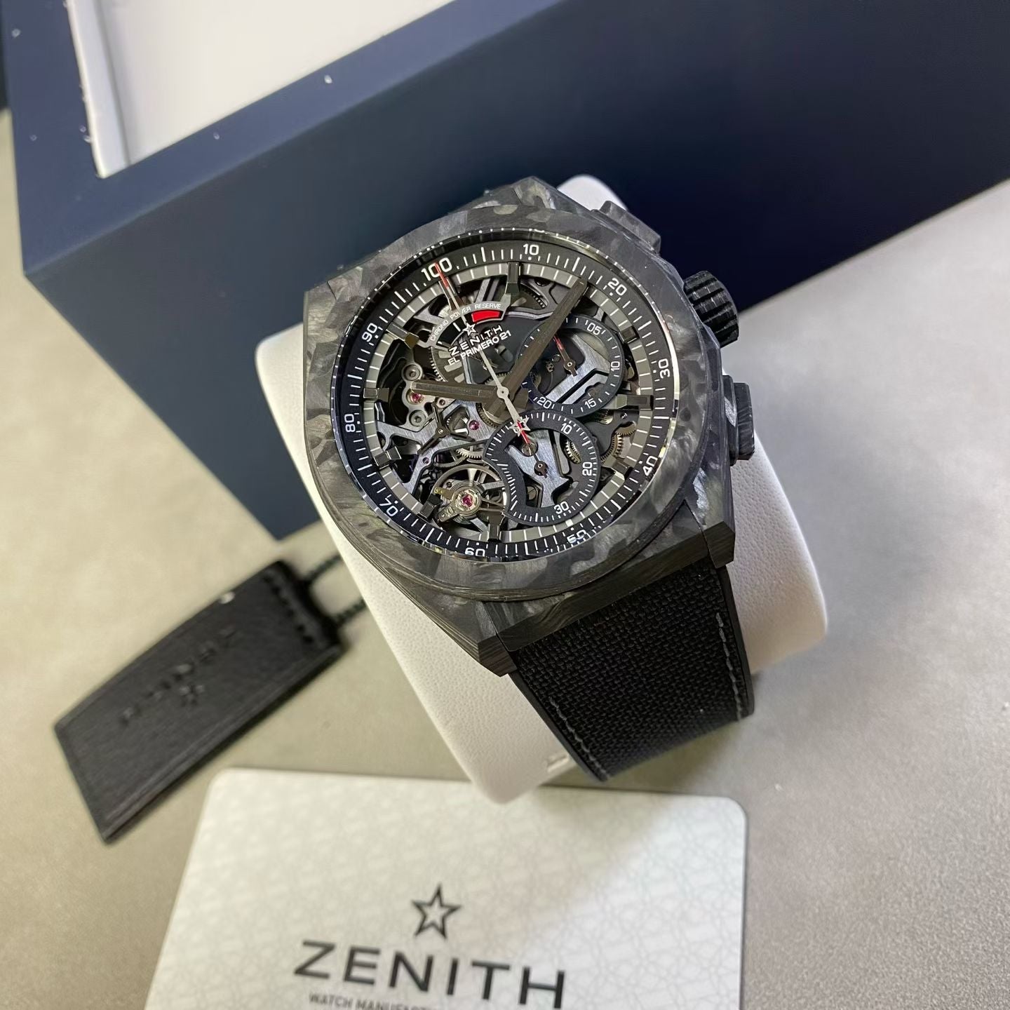 Zenith DEFY Series Carbon fiber 44 millimeters 10.9000.9004/96.R921