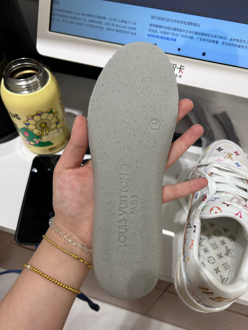Louis Vuitton Athletic sneakers
