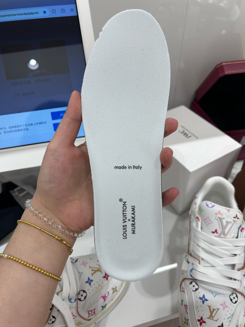 Louis Vuitton Athletic sneakers