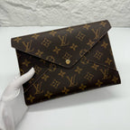 Louis Vuitton Clutch