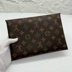Louis Vuitton Clutch