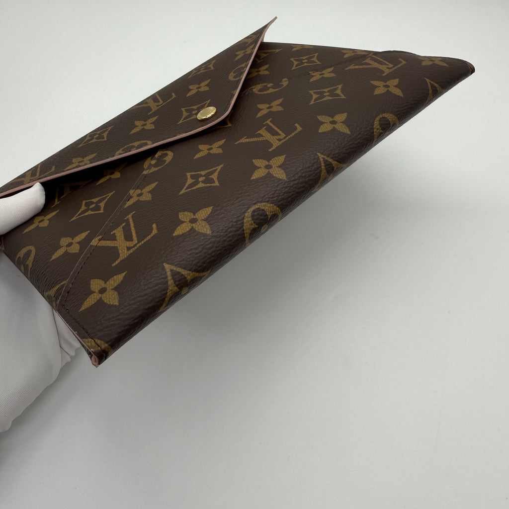 Louis Vuitton Clutch
