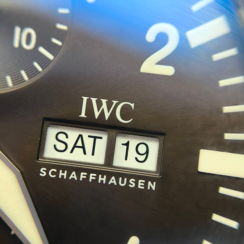 Breitling Chronomat B01 42 Mechanical Chronograph Watch Mechanical watch 42 millimeters EB01342A1B1S1