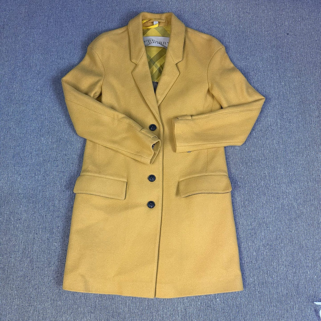 Burberry Yellow Suit