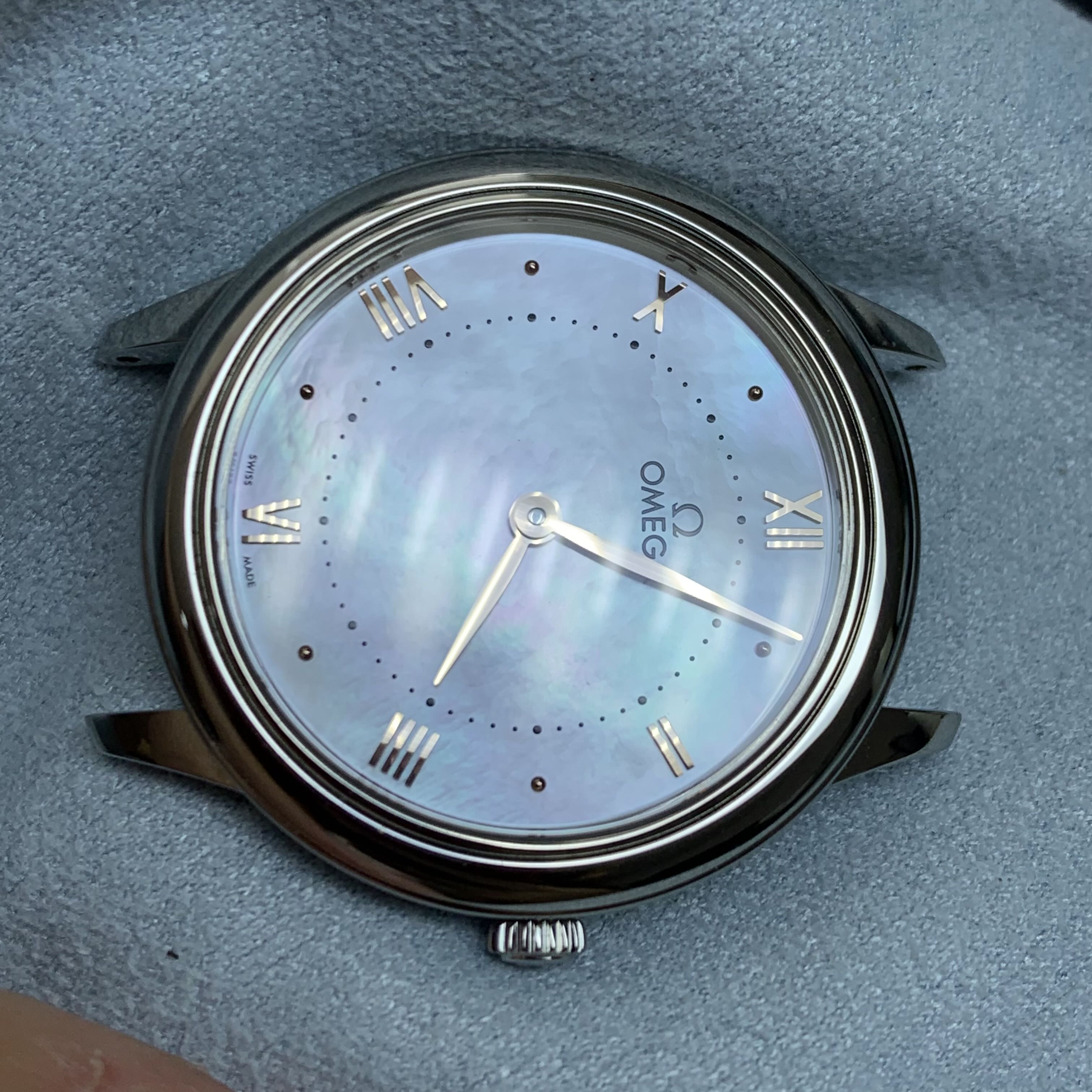 Omega Flying Disc Series 30 434.10.30.60.05.001