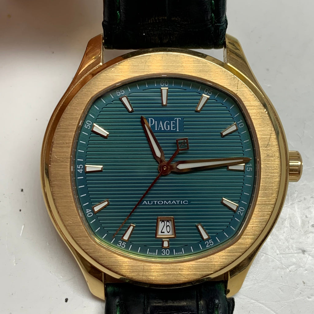 Piaget Piaget Polo Date watch 42 millimeters G0A47010