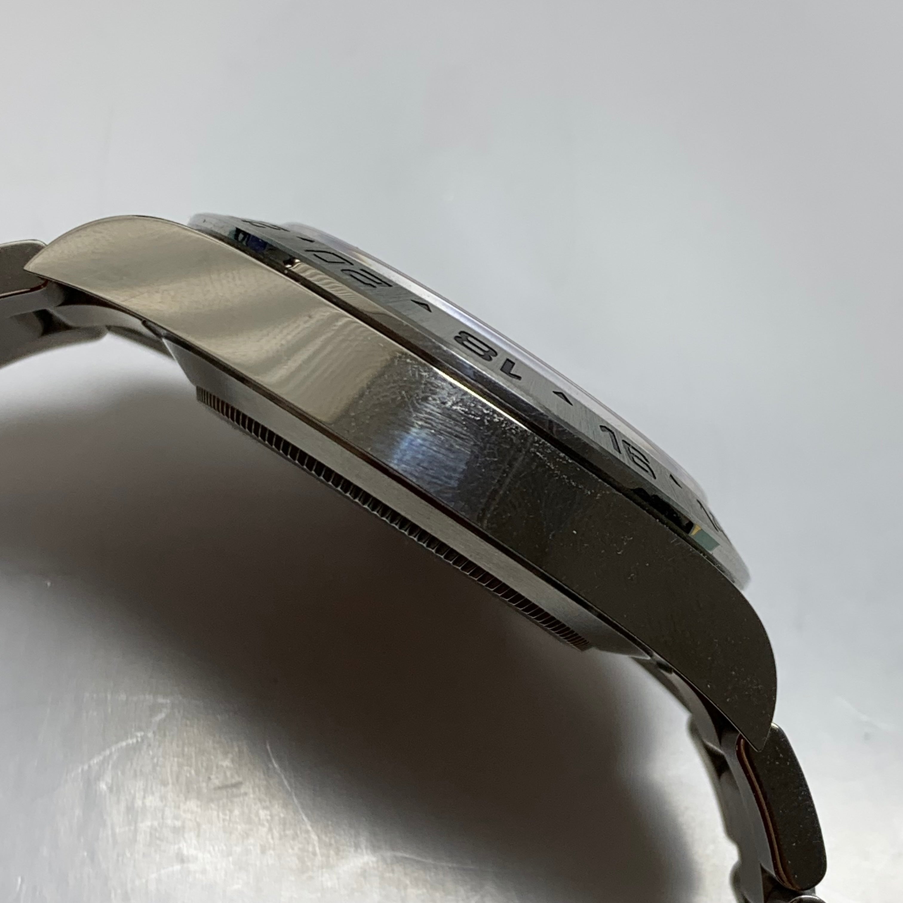 Rolex Explorer type 42 millimeters m226570-0002