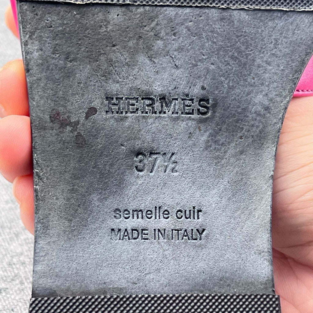 Hermes Red