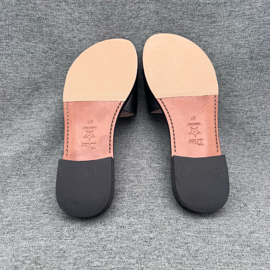 Dior Metal Black