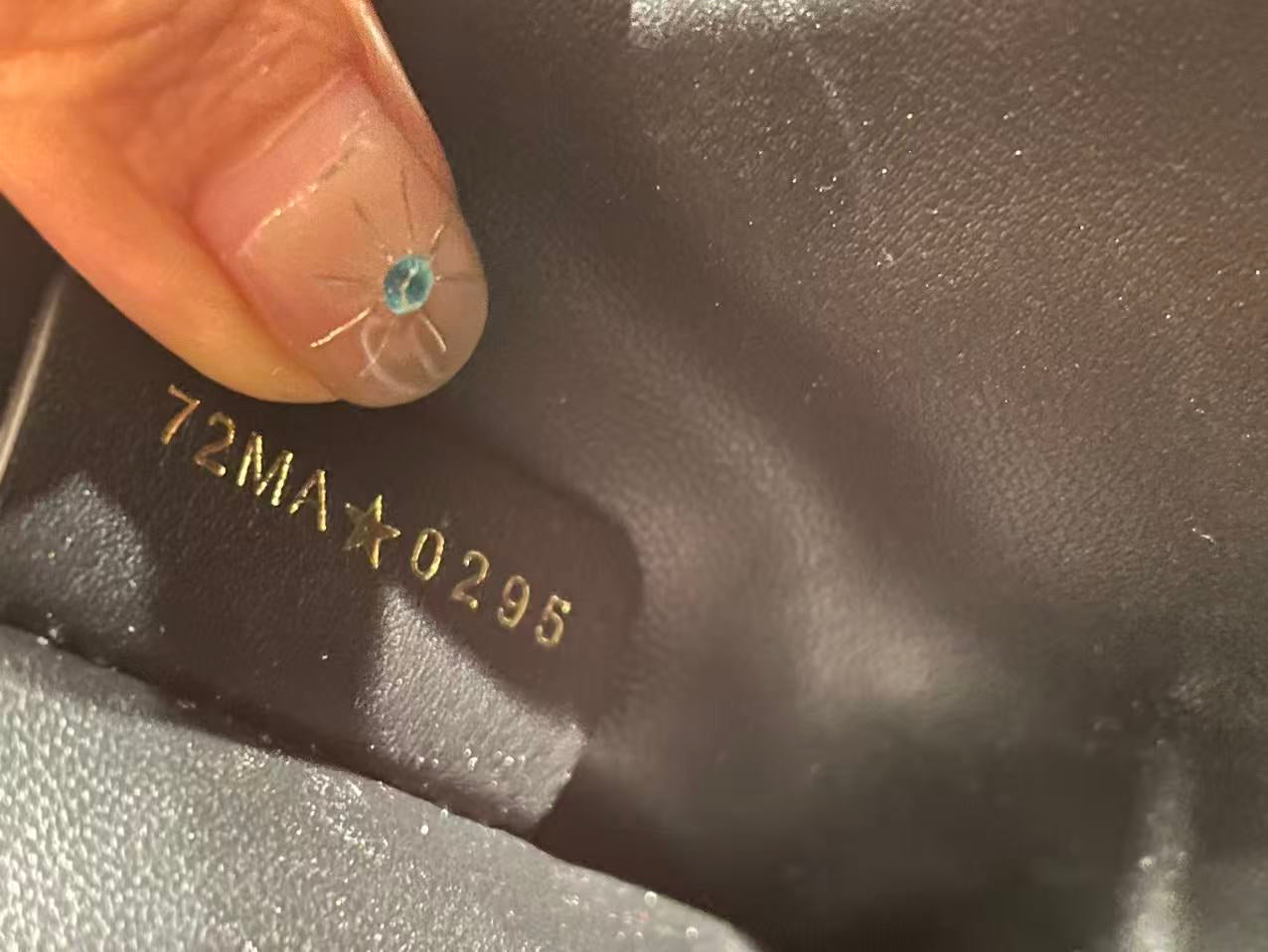 Dior