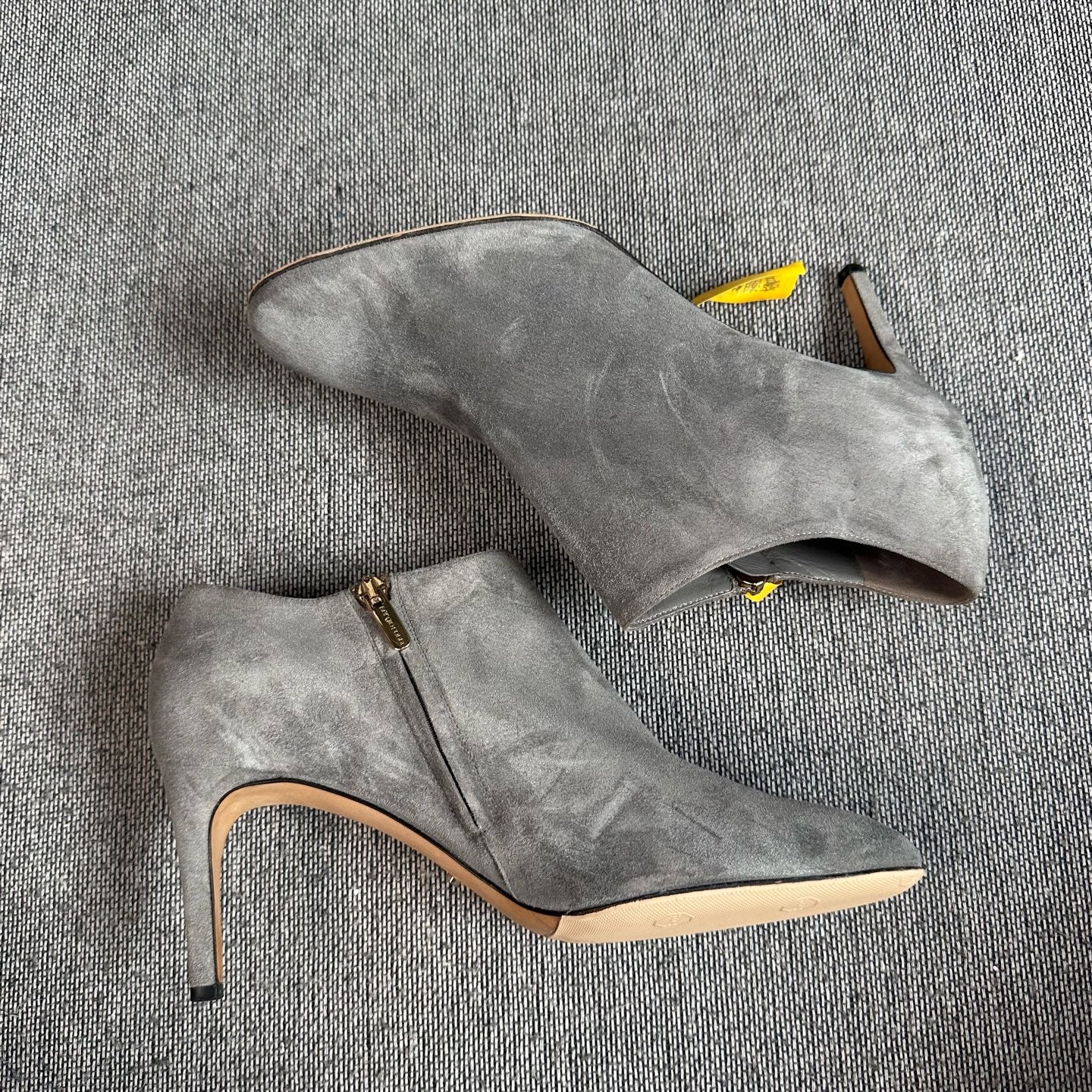 空白 Alcantara Gray Ankle boots