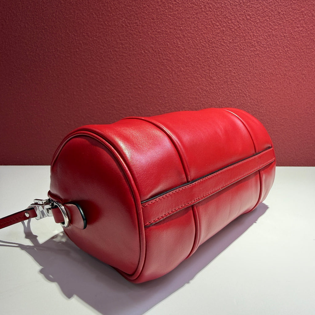 Miu Miu Red Crossbody TU 5BH152_2D3V_F068Z