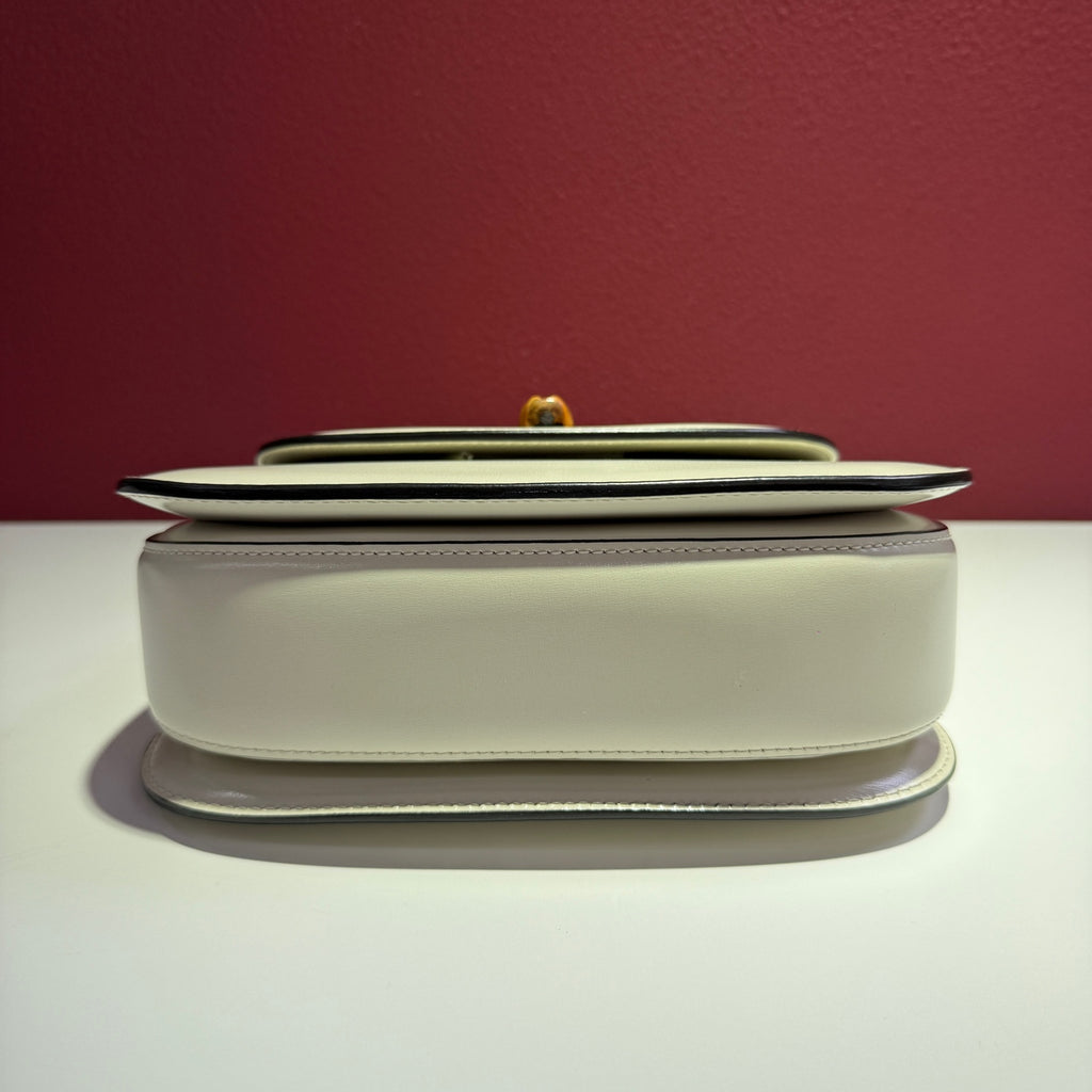 Gucci Gucci Bamboo 1947 Collection Small Bamboo-Handle Handbag White Crossbody 22 cm (width) x 14 cm (height) x 7 cm (depth) 863165AAGDM9250