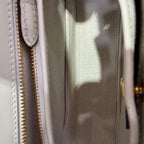 Gucci Gucci Bamboo 1947 Collection Small Bamboo-Handle Handbag White Crossbody 22 cm (width) x 14 cm (height) x 7 cm (depth) 863165AAGDM9250