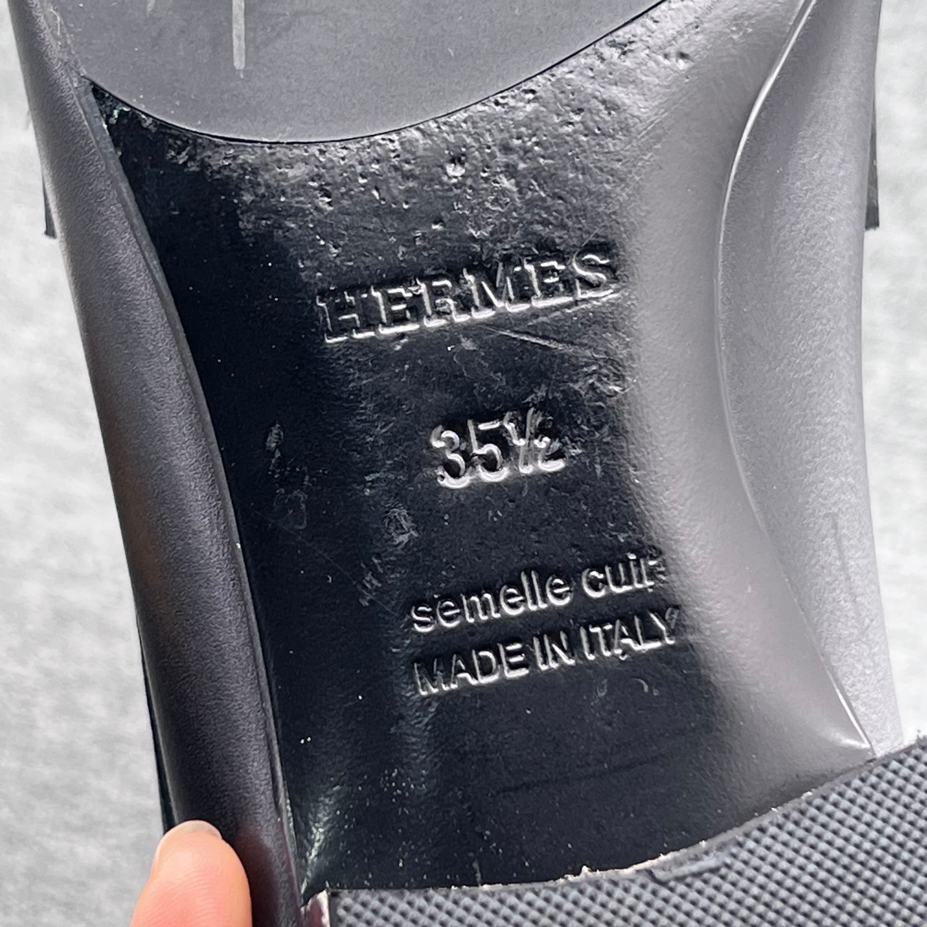 Hermes Flat shoes