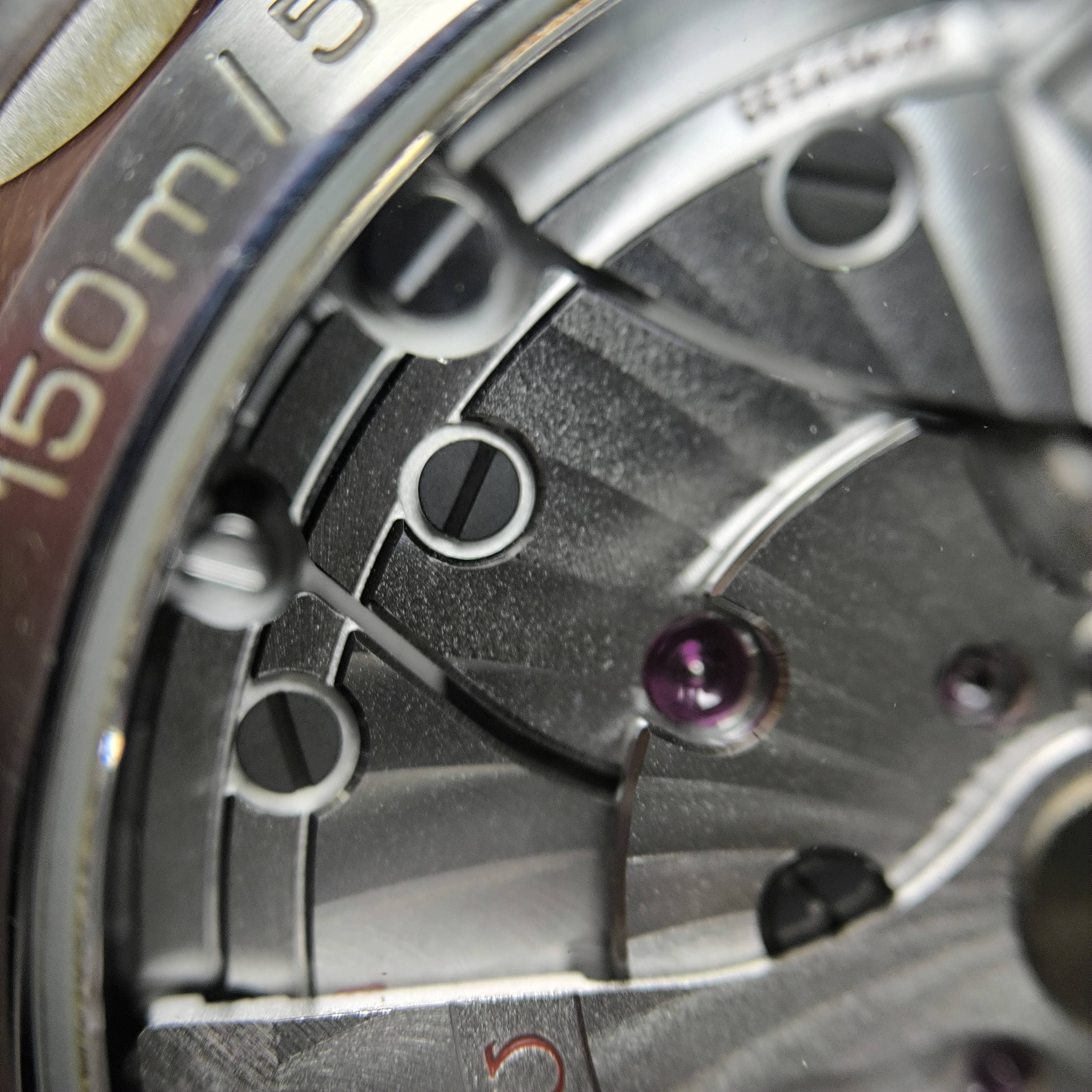 Omega Seahorse Series 41 220.10.41.21.03.001