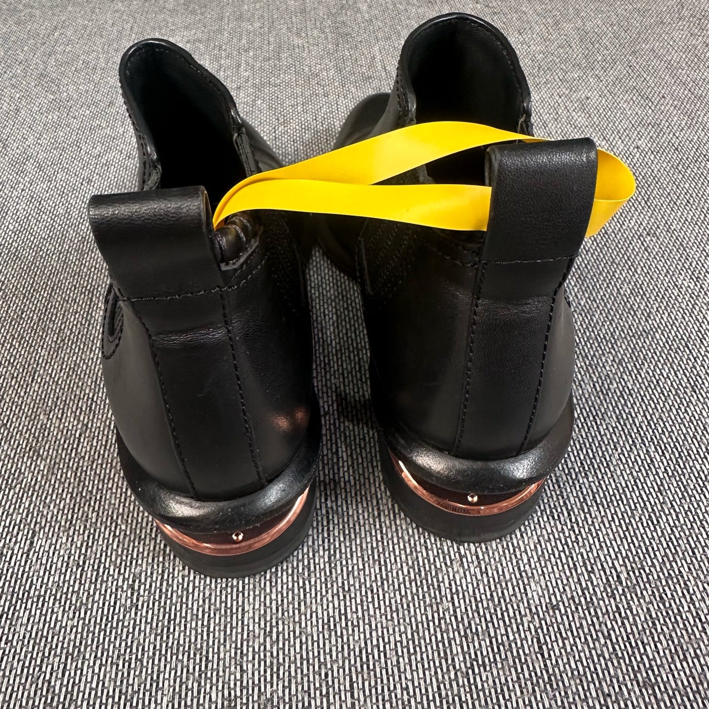 空白 Black Ankle boots