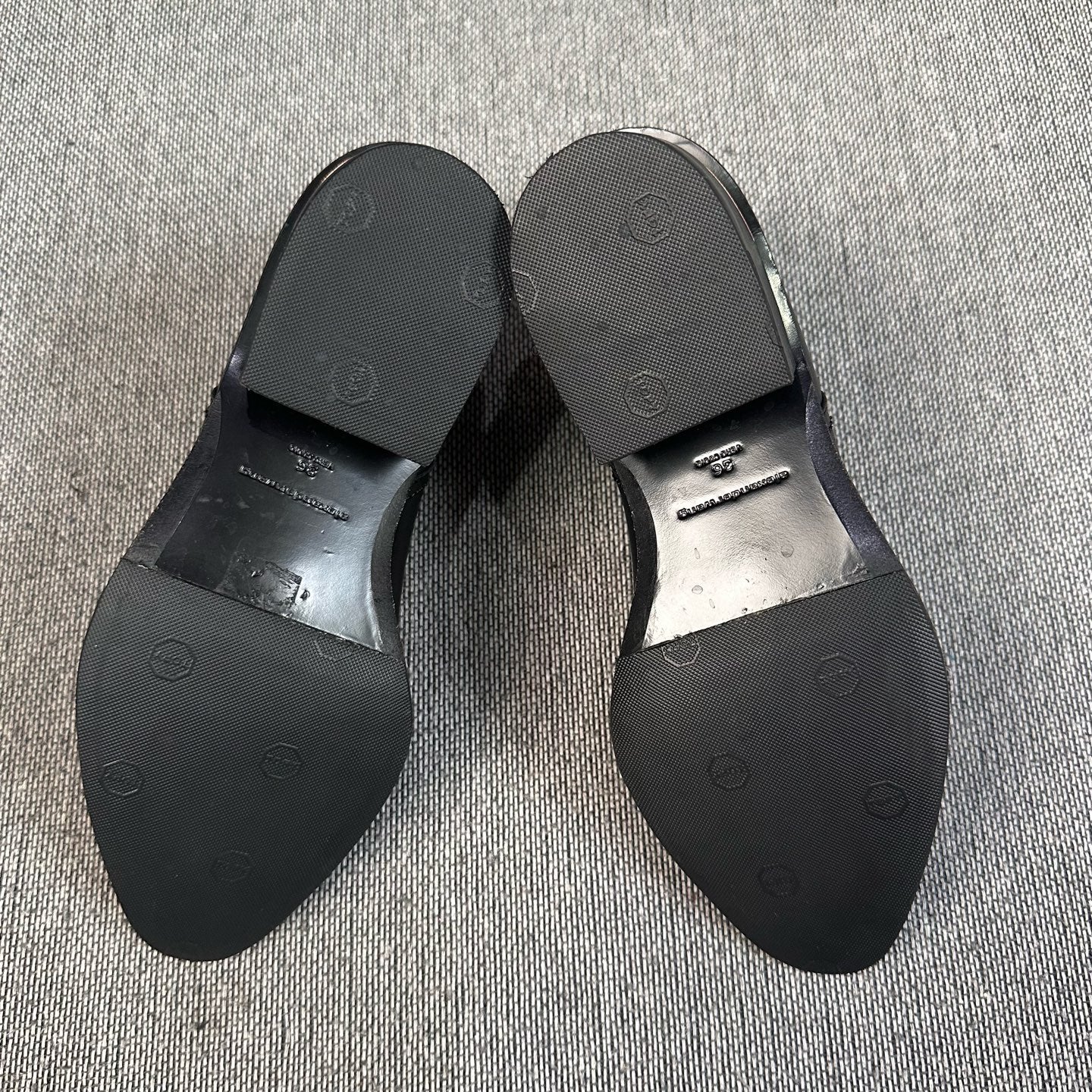 空白 Black Ankle boots