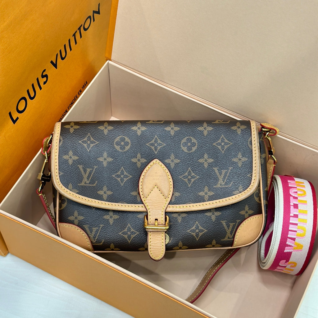 Louis Vuitton Diane 24*15*9 M46049