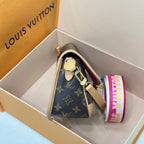 Louis Vuitton Diane 24*15*9 M46049