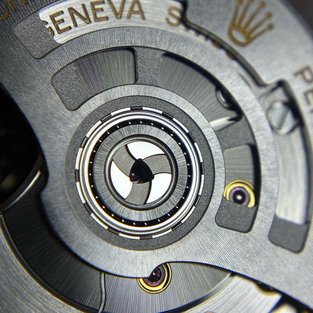 Rolex Submariner model 41 millimeters m126610lv-0002