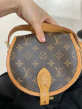 Louis Vuitton Saddle Bag