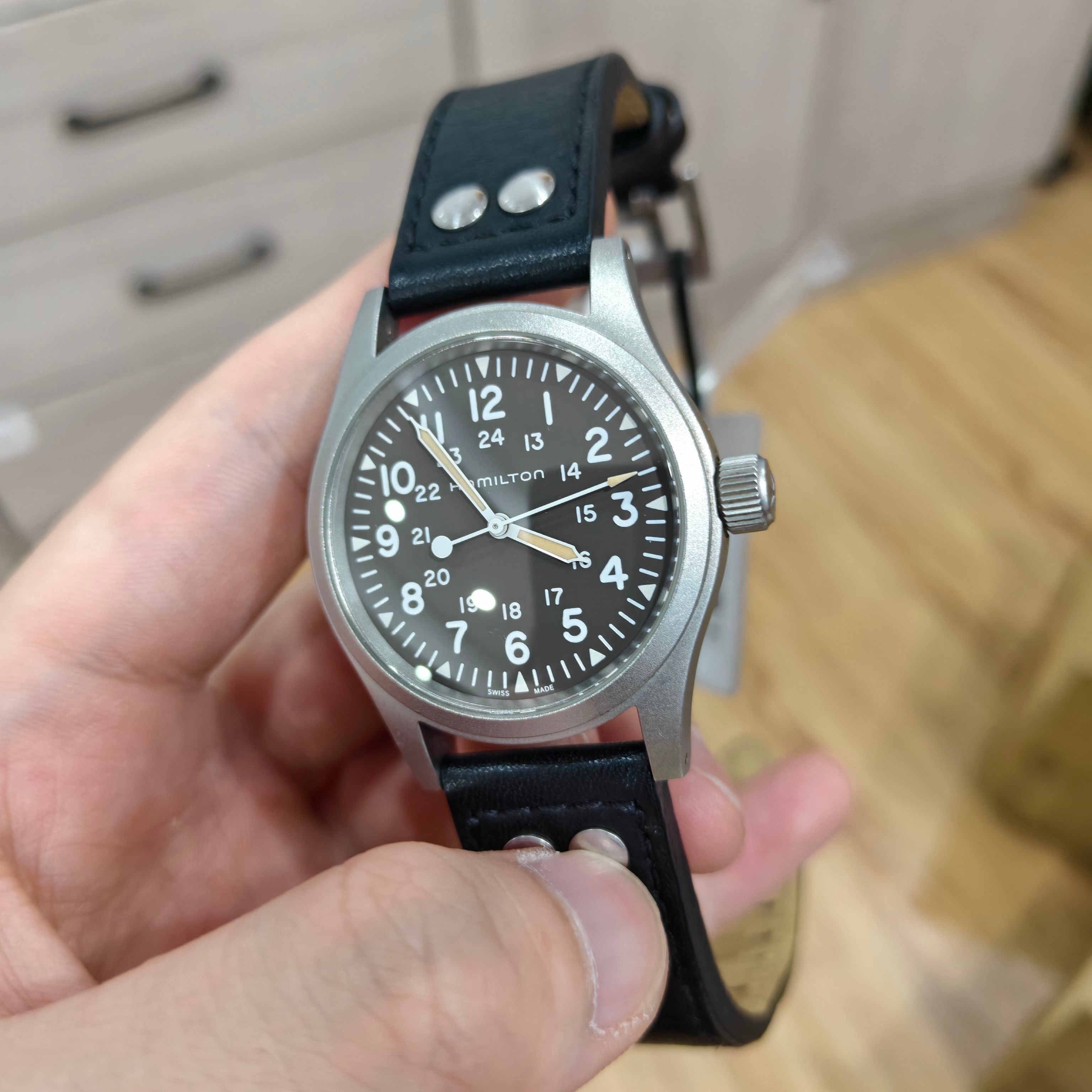 Hamilton Khaki Field Uniform 38 millimeters H69439901