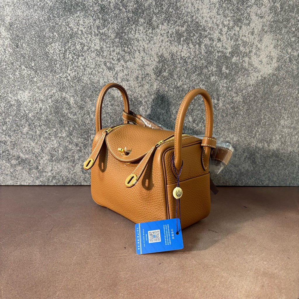 Hermes Felt