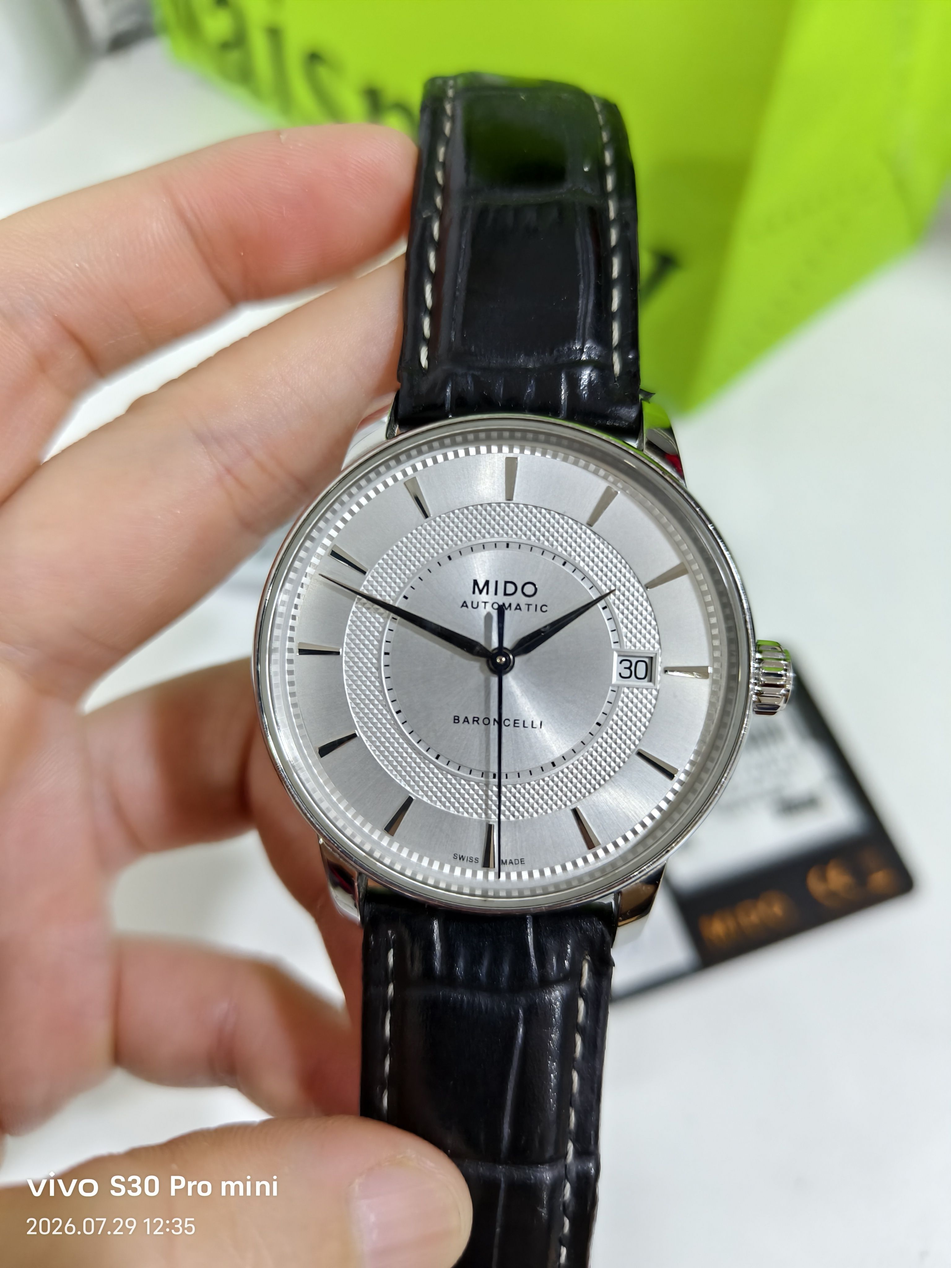 Mido Berenice Automatic (self-winding) watch 39 millimeters M037.407.16.031.01