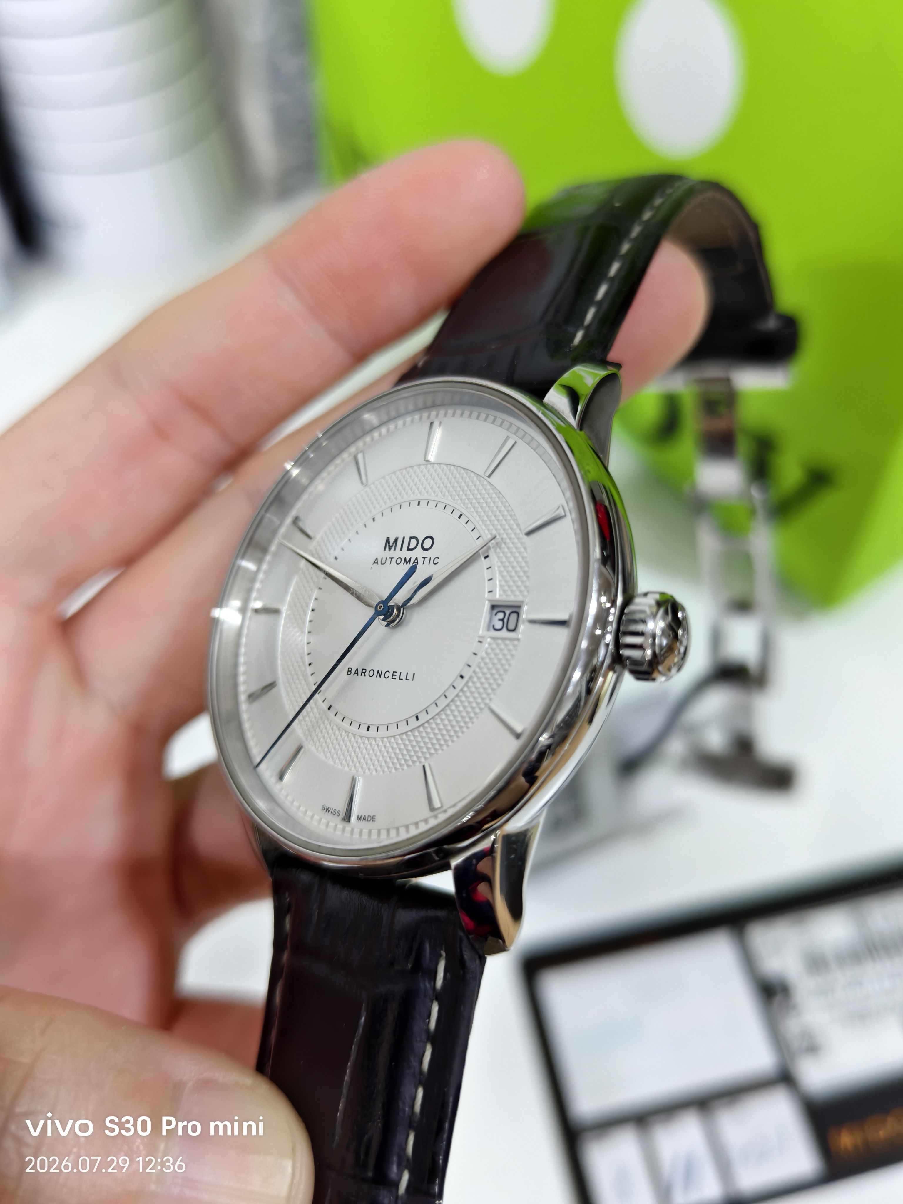Mido Berenice Automatic (self-winding) watch 39 millimeters M037.407.16.031.01
