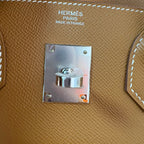 Hermes Felt