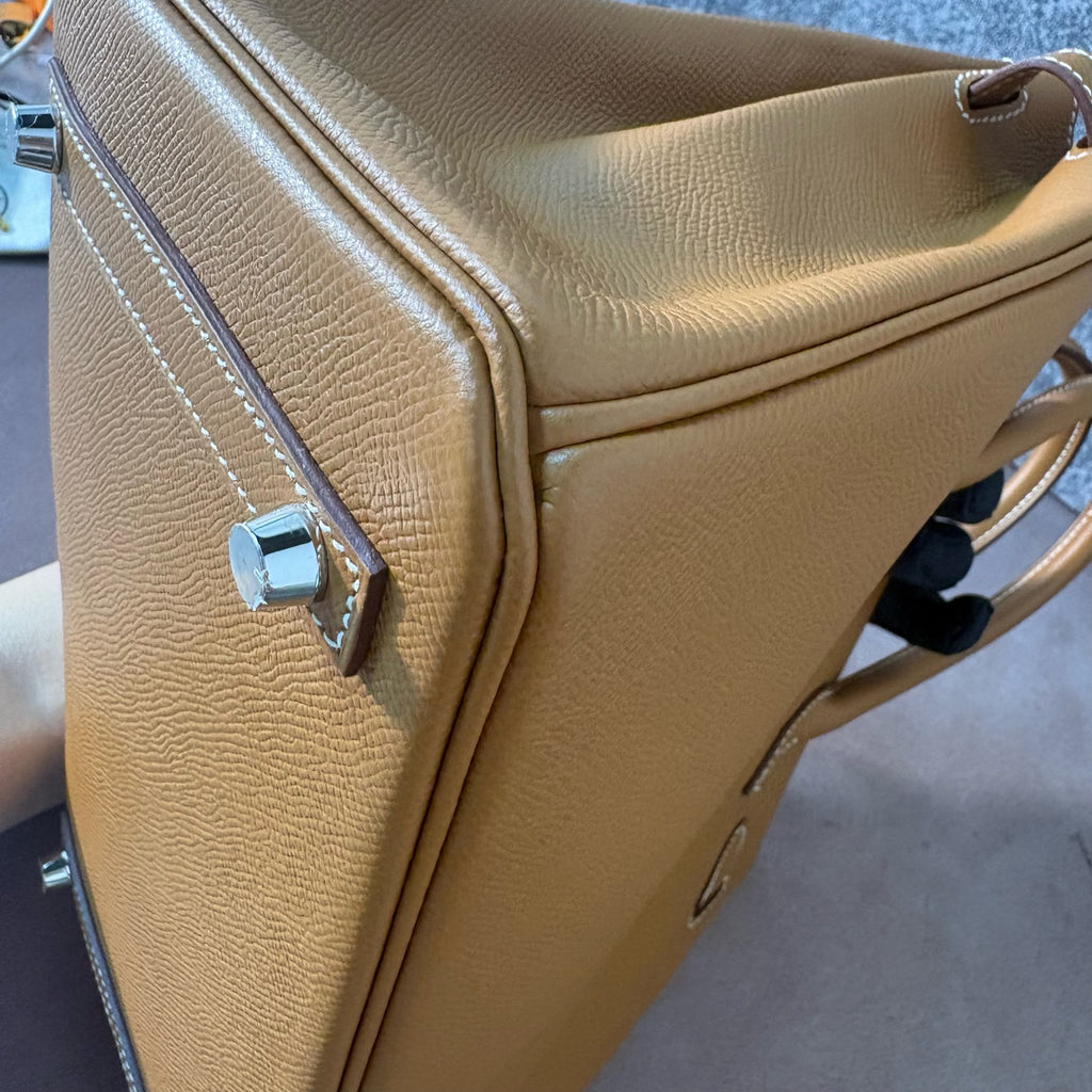 Hermes Felt