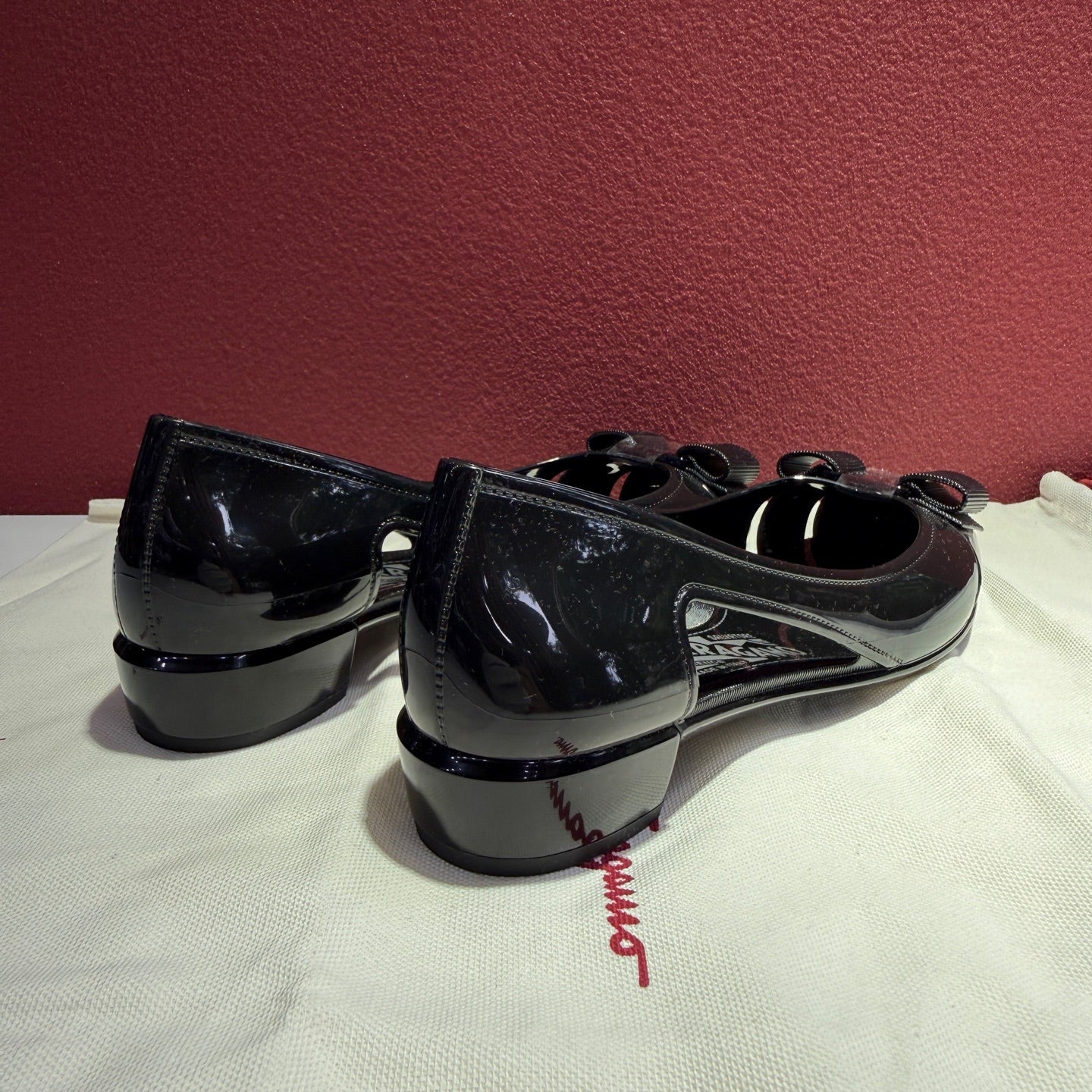 Salvatore Ferragamo Black 035656-726363