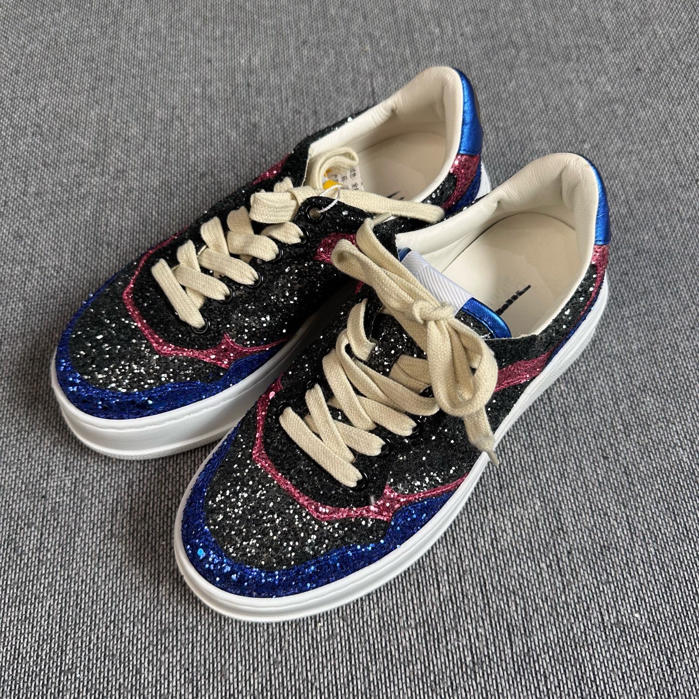 Gucci Skate shoes