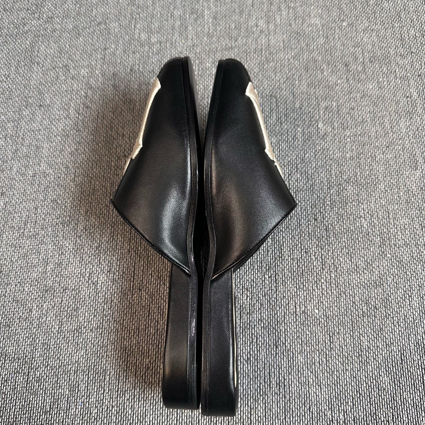Gucci Flat shoes