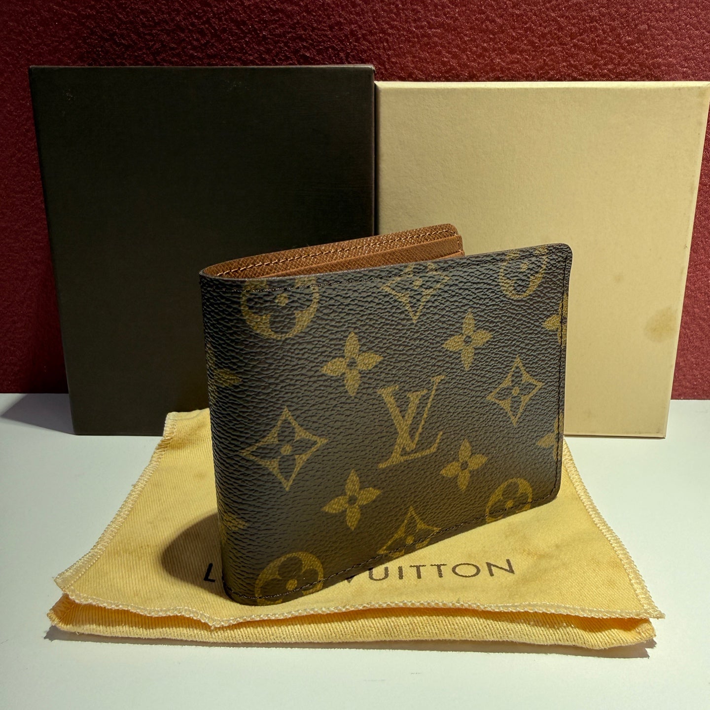 Louis Vuitton Clutch 11.5x 9.0x 1.5 cm M60895