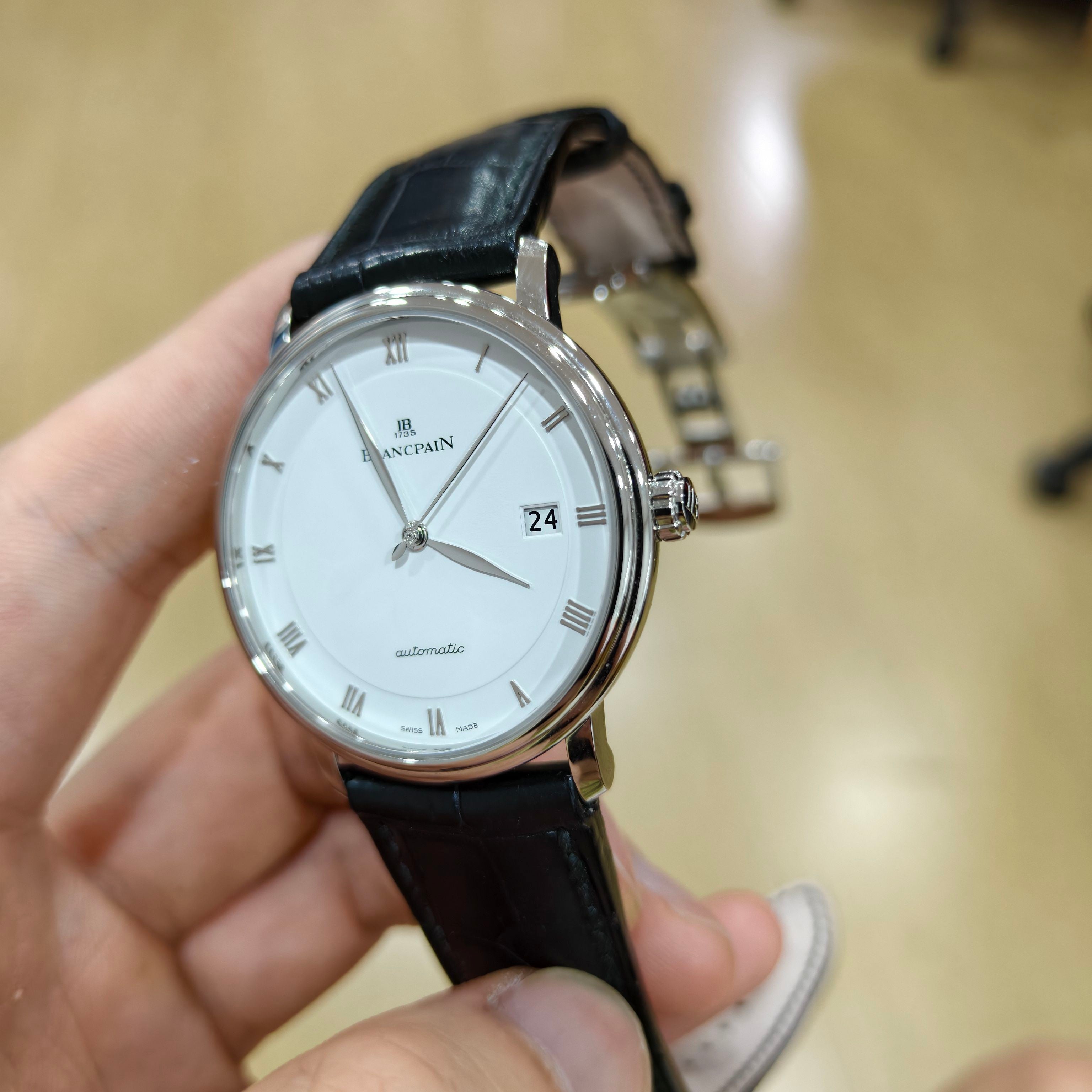 Blancpain Classic Automatic (self-winding) watch 38 millimeters 6223-1127-55B